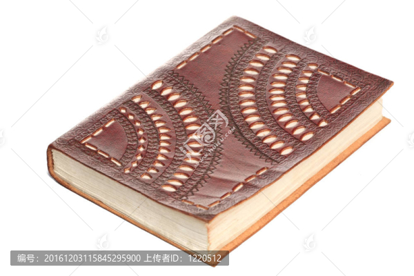 白色背景上的古董書。