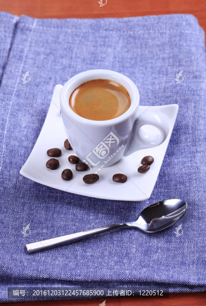 一杯意大利濃咖啡