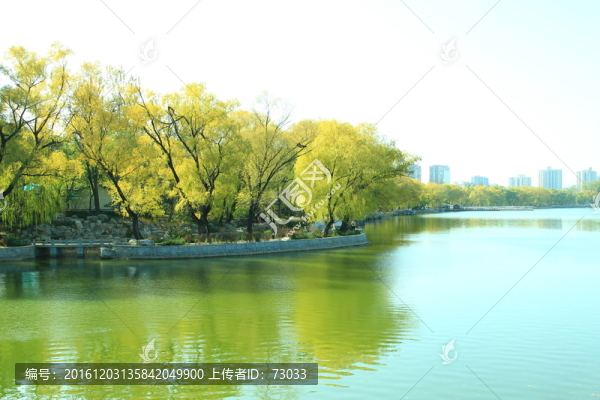 湖泊
