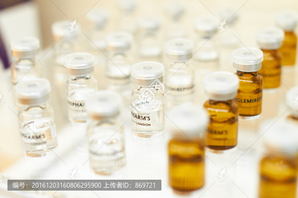 醫(yī)藥小瓶