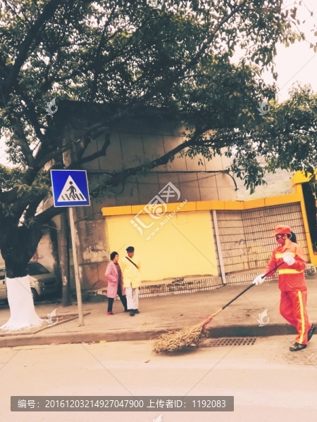 都市環(huán)保環(huán)衛(wèi)工人工作