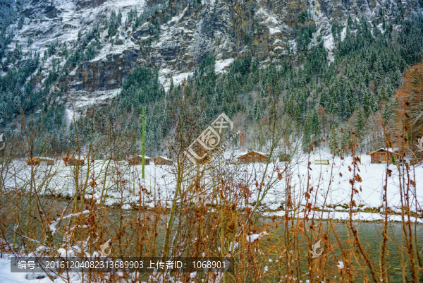 雪山小鎮(zhèn)