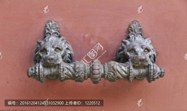 clloseup舊金屬門(mén)漢德