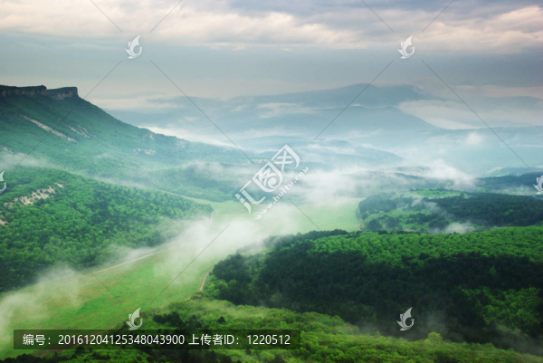 霧山