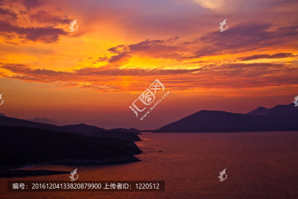 美麗多彩日落愛琴海