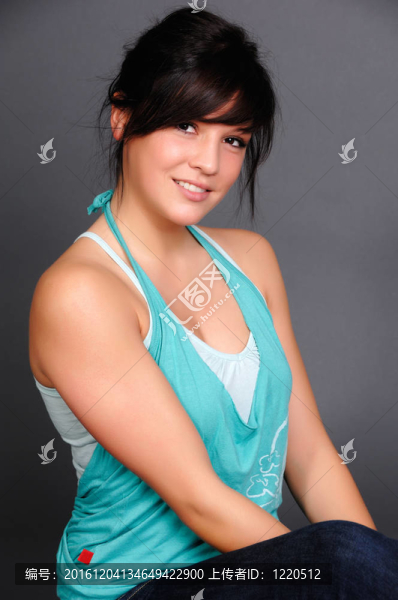 年輕的女人