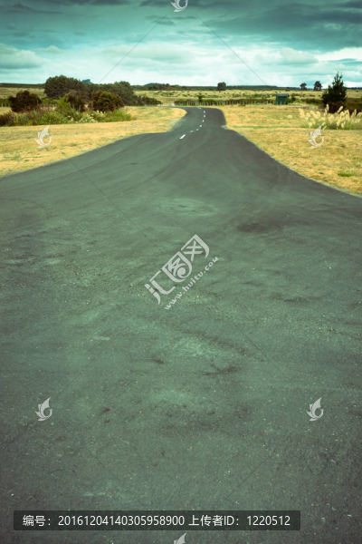 寬闊的道路