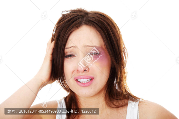 受虐受虐成熟白人婦女