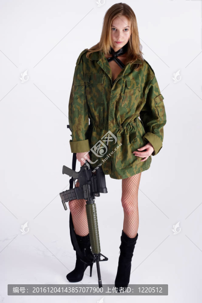 白槍女