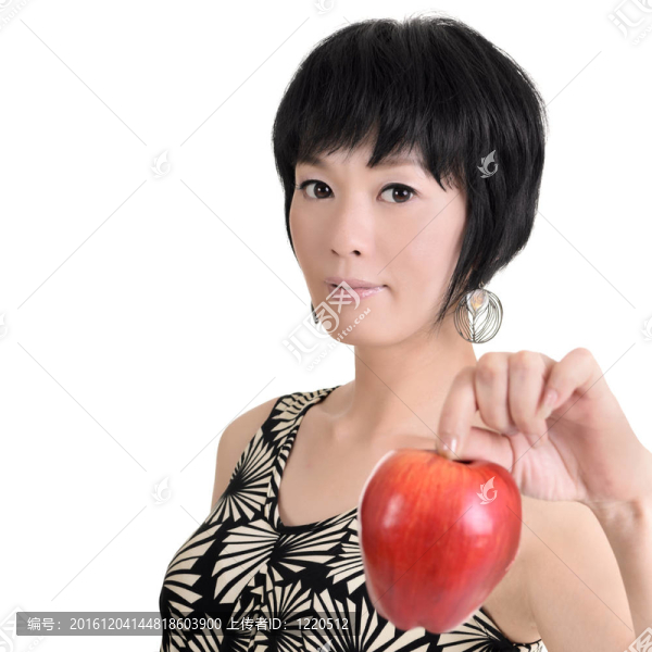 拿紅蘋果的女人
