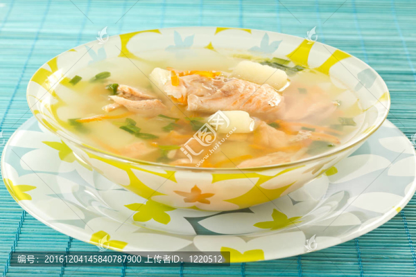 鮭魚湯