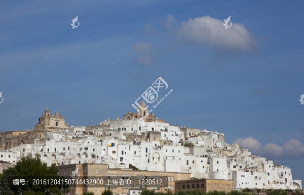 vieuw在Ostuni；該