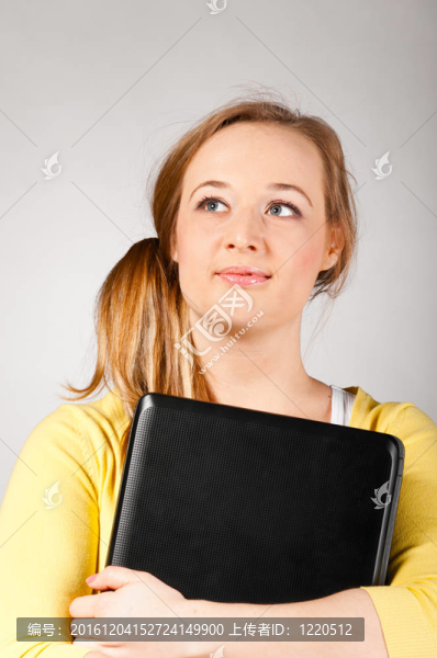 女人的筆記本電腦