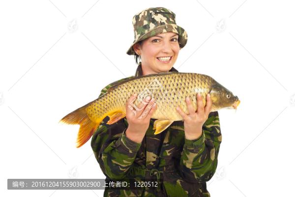 大的魚漁民快樂