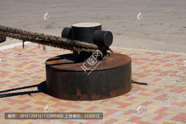系船柱