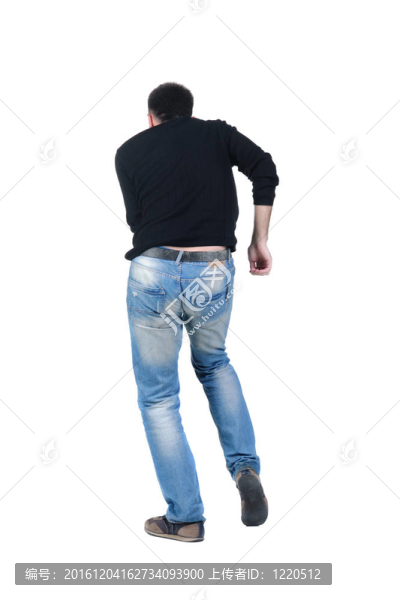 年輕人跳舞。后視圖。