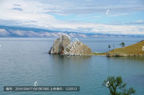 沙曼卡河巖；Baykal