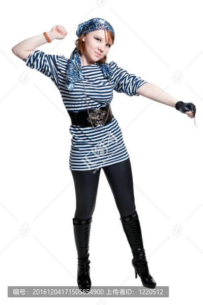 打扮成海盜的漂亮女孩