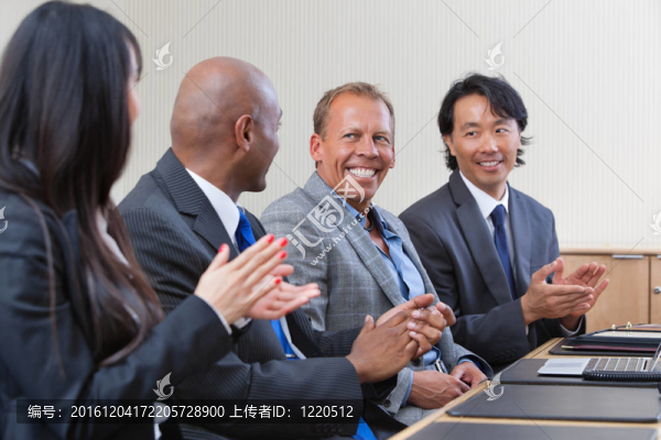 專業(yè)人士稱贊