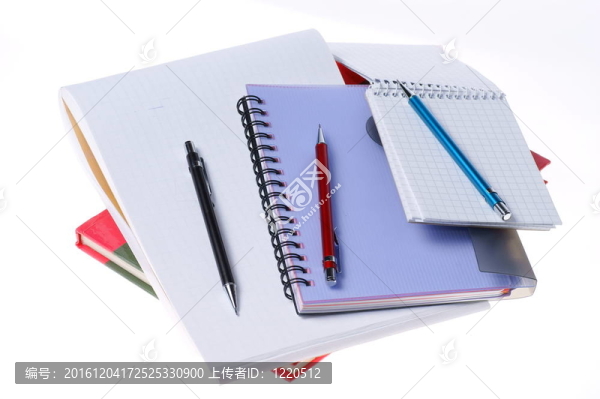 筆記本也去學校用品