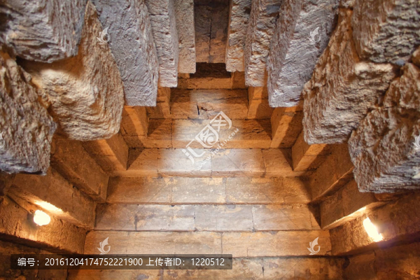 Melek,Chesmen墓在刻赤；克里米亞；烏克蘭