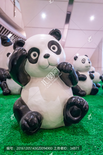 胸毛公仔