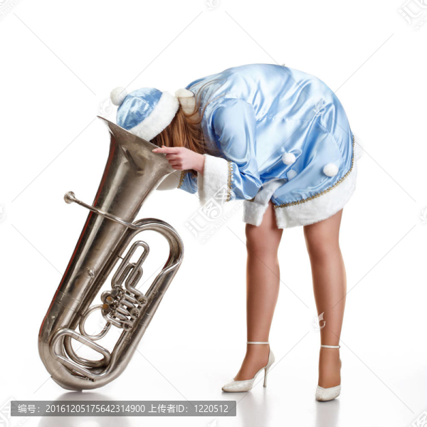圣誕女孩將頭大trumphet