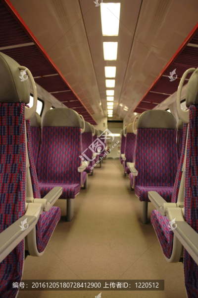 城際列車內(nèi)部