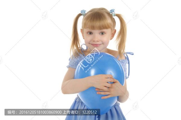 帶彩球的小女孩