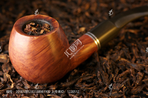 煙斗和煙草