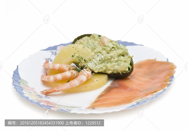 牛油果沙拉。