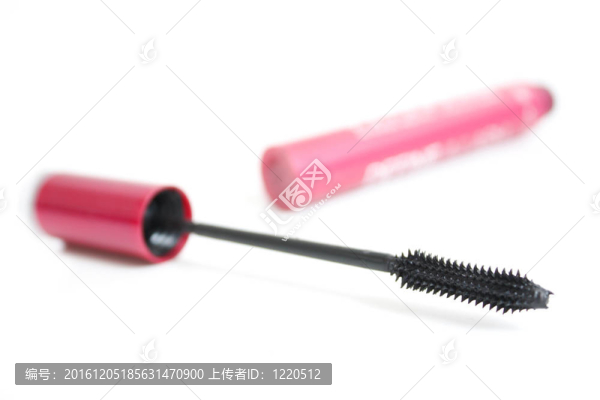 黑色的睫毛膏