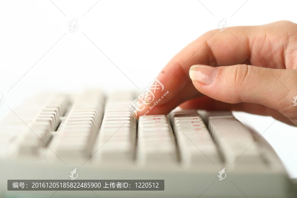 女孩打字