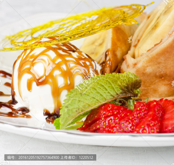美味的煎餅甜點(diǎn)
