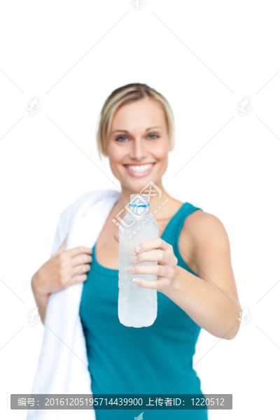 持水瓶的女子