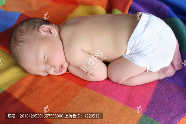 新生的嬰兒