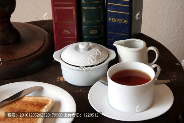 茶時間和吐司