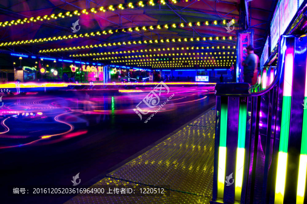 碰碰車(chē)運(yùn)動(dòng)