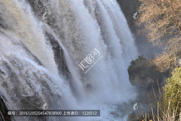馬爾莫雷瀑布