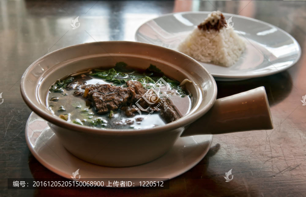 肉碗湯