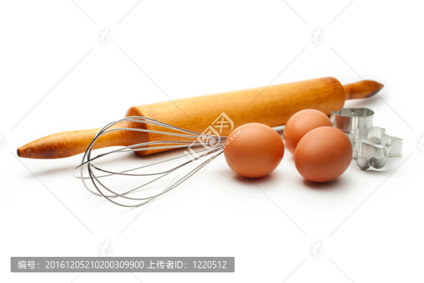打蛋器；雞蛋和餅干的形式