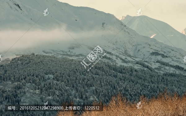 一層雪下奇爾卡特谷