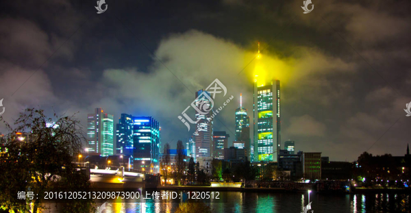 夜間法蘭克福