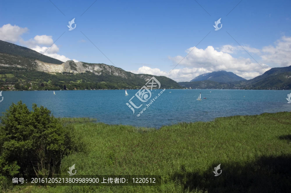 阿訥西湖