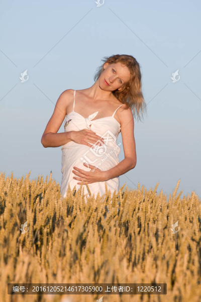 懷孕的女人