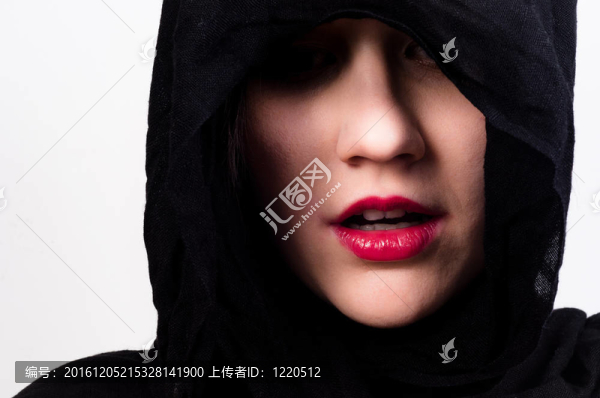 黑色與白色背景的女人隔離罩
