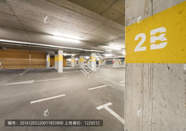 停車場