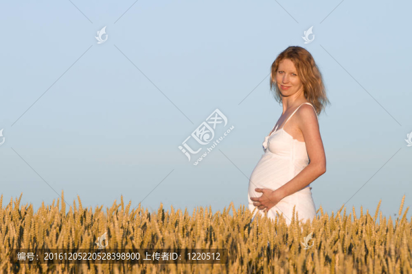 懷孕的女人