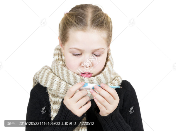 在溫度計的孤立在白色背景的面具的女孩