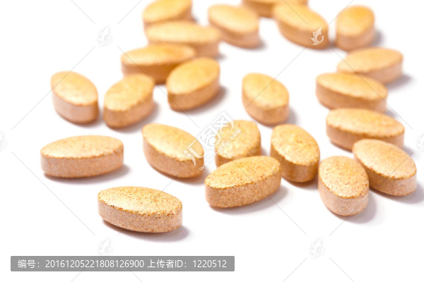 藥丸堆放一堆